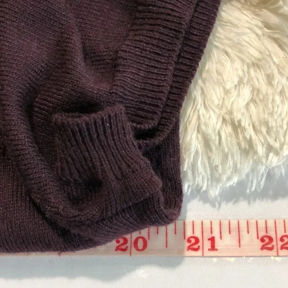 APT 9 Sheer Accent Hem Short Sleeve Top - Picture 6 of 7